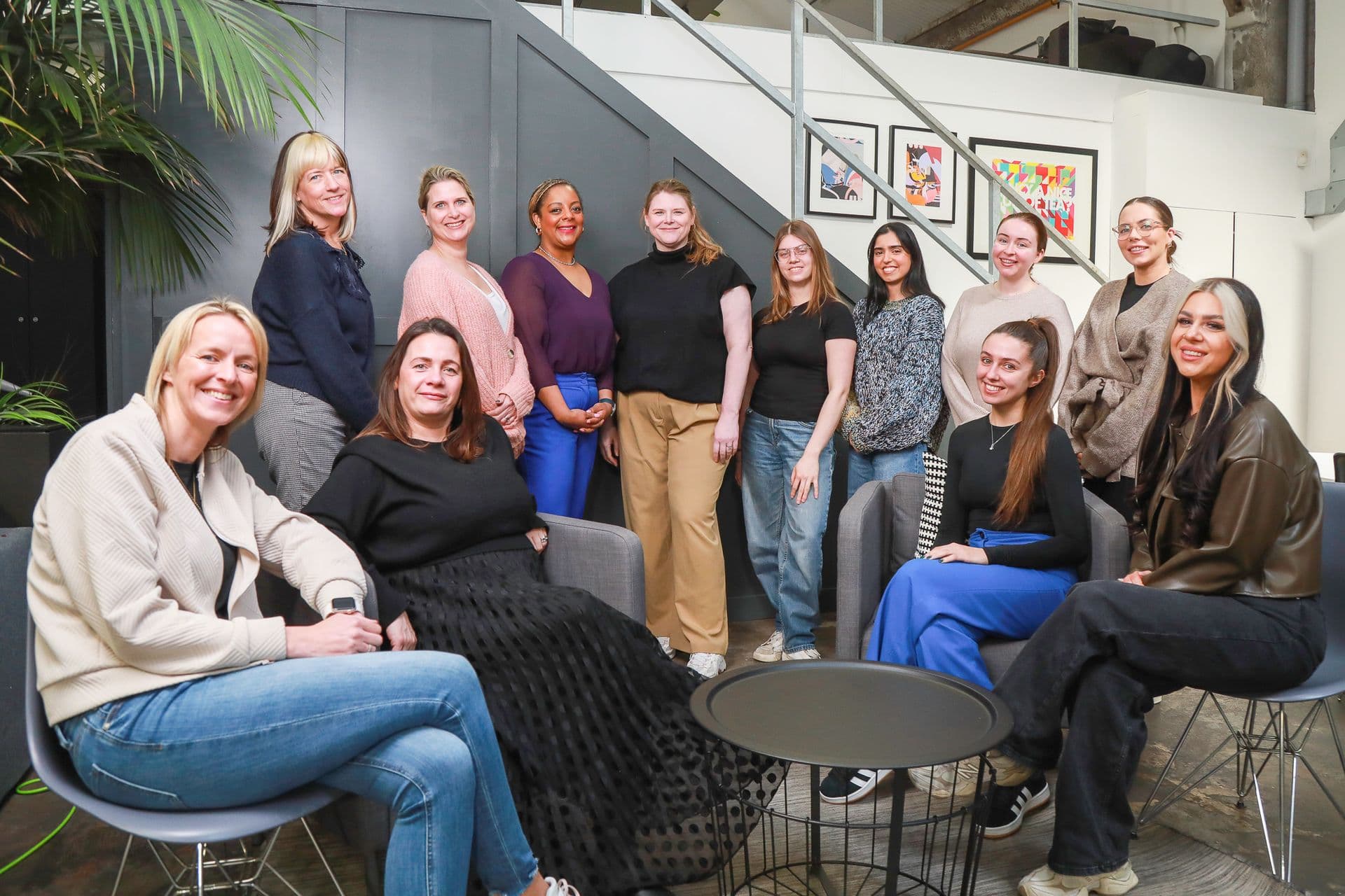 Female employees at Agent